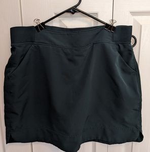 32 Cool dark teal skort size medium